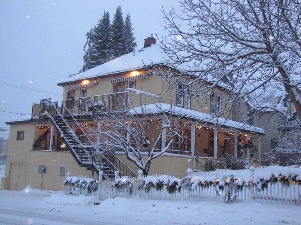 Victoria Falls House Inn Nelson Dış mekan fotoğraf